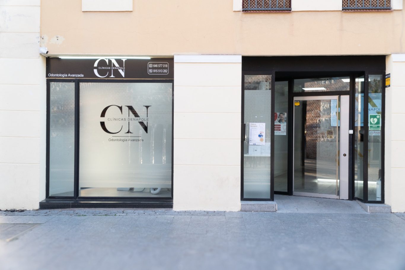 Cínicas Denapole foto muestra
