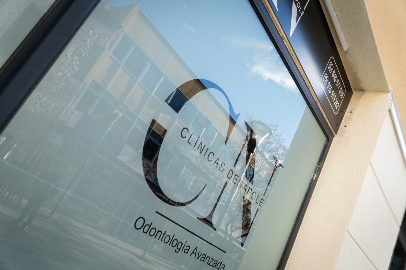 Cínicas Denapole foto muestra